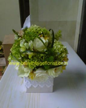 vintage centerpiece in white box